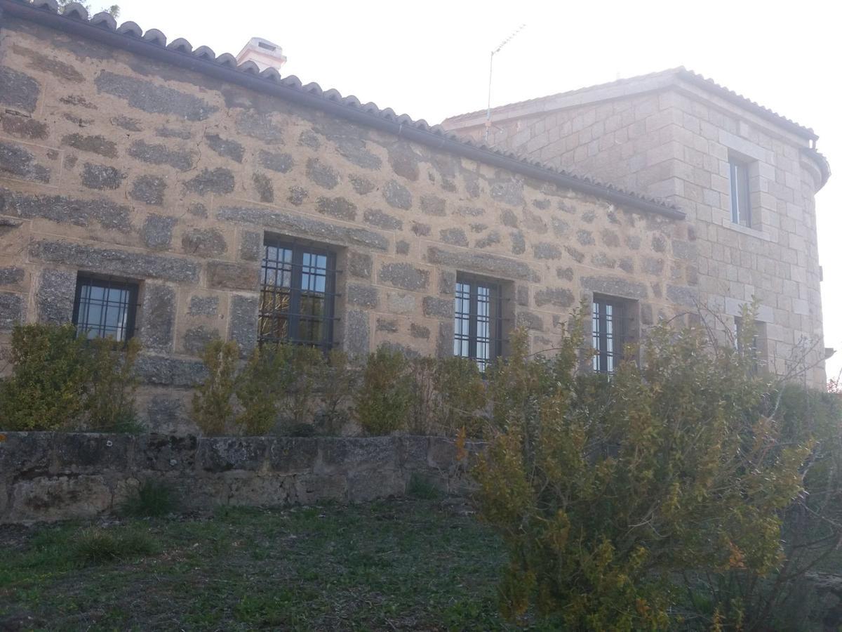 Casa Rural De Benjamin Palencia Villafranca de la Sierra Экстерьер фото